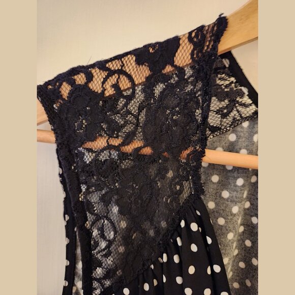 Polka dot cowl neck blouse by Torrid, black and white, size 3 - Picture 3 of 4